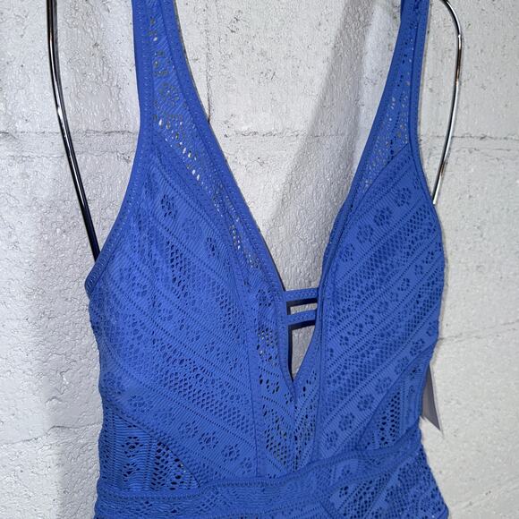 Becca Women's Crochet Plunging One-Piece Keyhole Swimsuit - Cornflower XS $128 - Picture 5 of 14